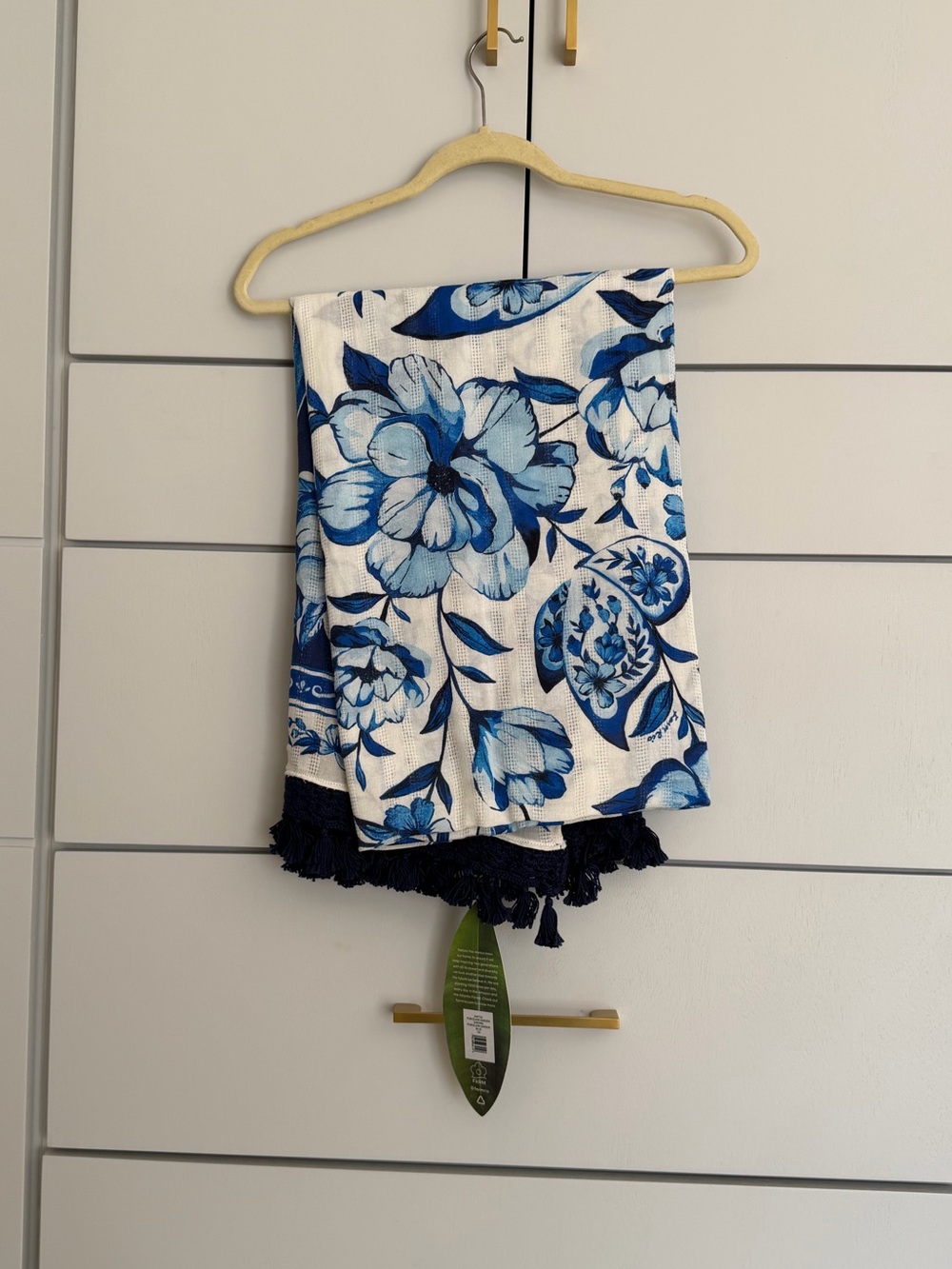 Farm Rio Porcelain Garden Sarong - Picture 6 of 7